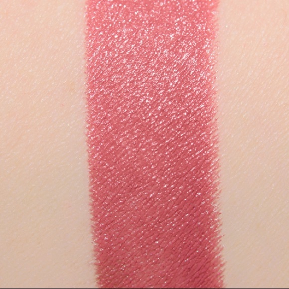 BECCA Your Glow - To Glow Primer Highlighter, & Lip Kit - Picture 14 of 16